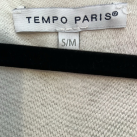 Brand new, Gorgeous Silk Top size S/M Made in Italy - Picture 4 of 6